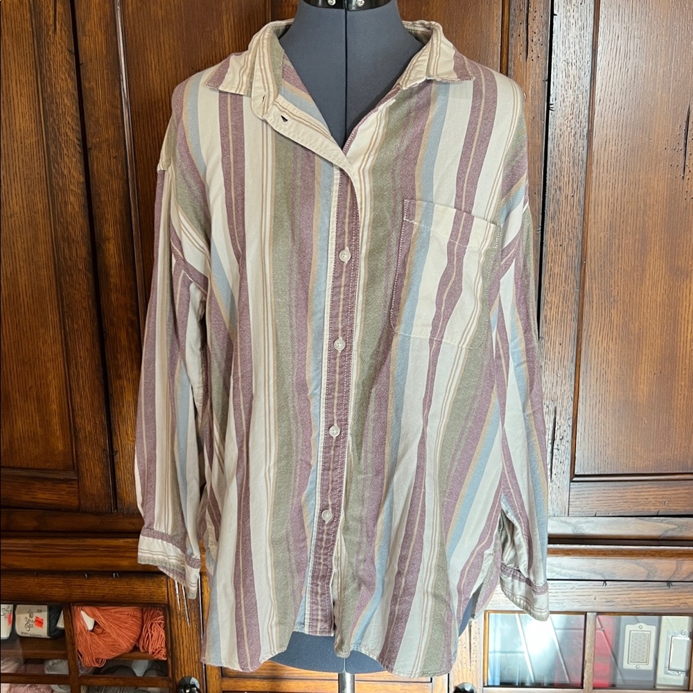 American Eagle Button Down - image 1